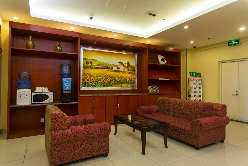 Hanting Express Shanghai Pudong Airport Экстерьер фото