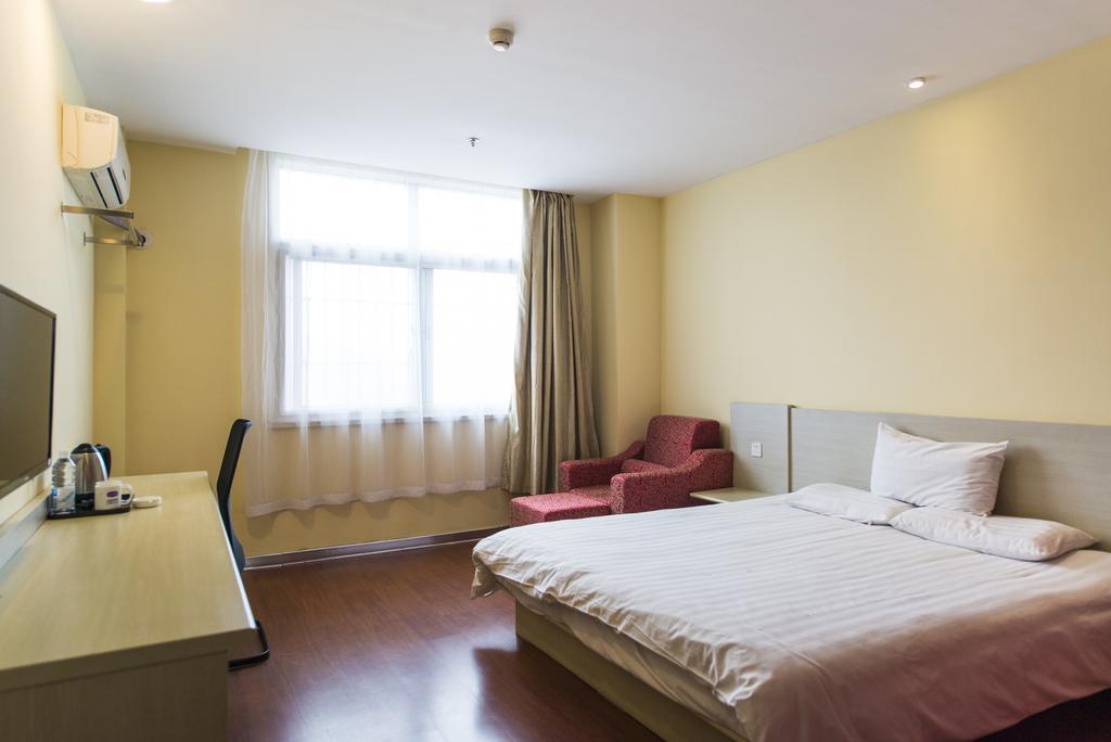 Hanting Express Shanghai Pudong Airport Экстерьер фото