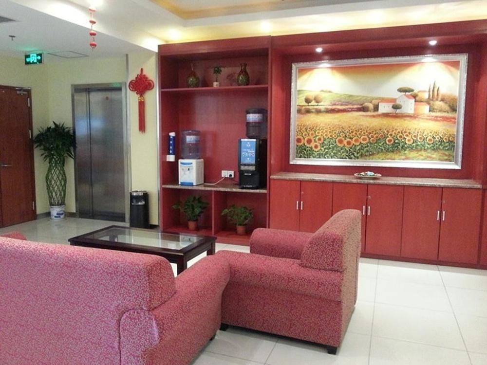 Hanting Express Shanghai Pudong Airport Экстерьер фото