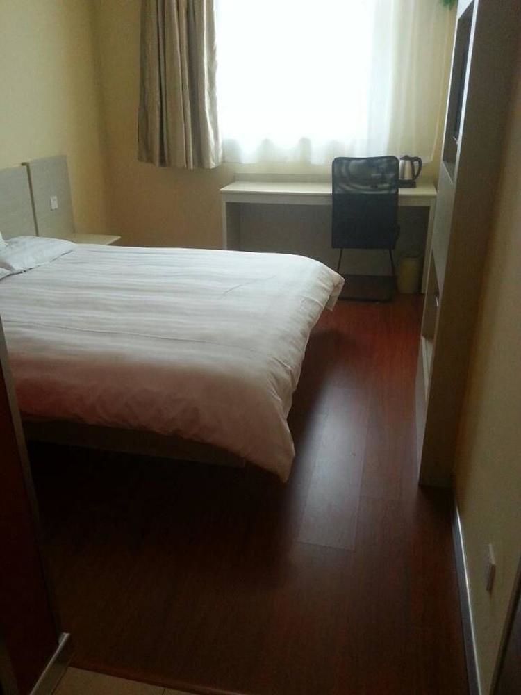 Hanting Express Shanghai Pudong Airport Экстерьер фото