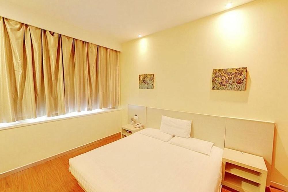 Hanting Express Shanghai Pudong Airport Экстерьер фото