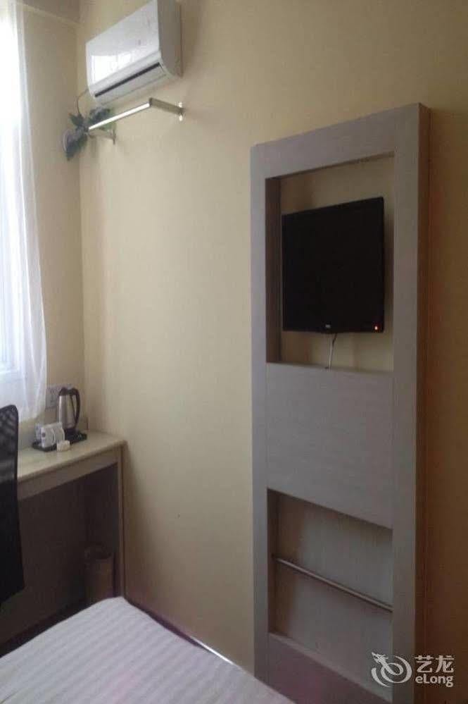 Hanting Express Shanghai Pudong Airport Экстерьер фото